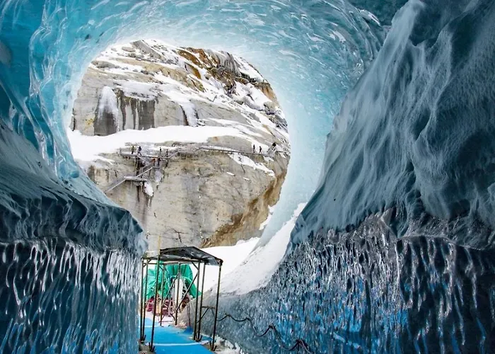 Grepon 6 Incredible Mont Blanc View